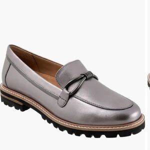 TROTTERS Fiora Loafer 7.5 women